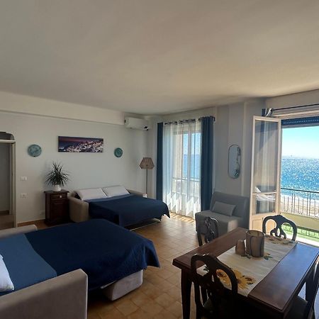 Апартаменти Vista Mare Савона Екстер'єр фото